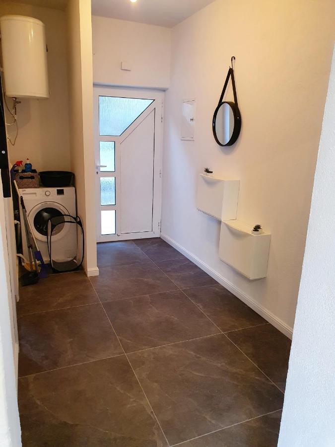 Apartment Zadoda Omis Ngoại thất bức ảnh