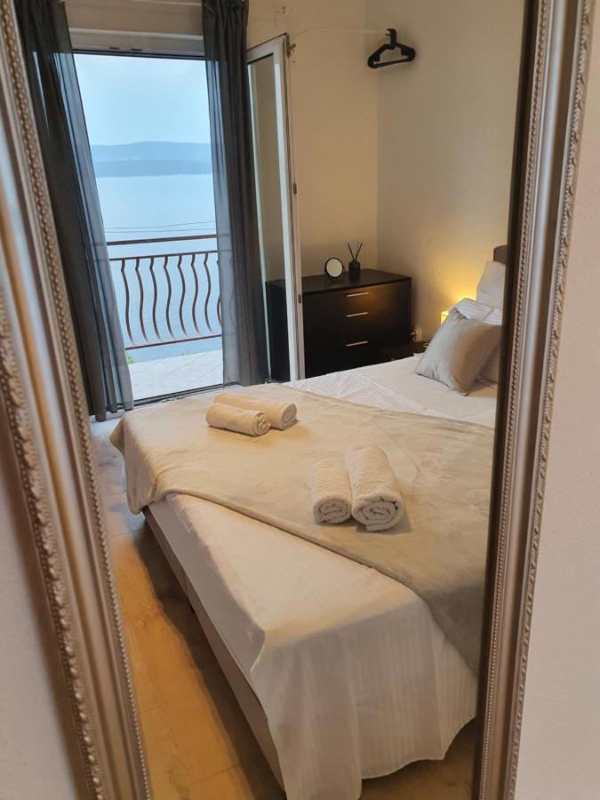 Apartment Zadoda Omis Ngoại thất bức ảnh