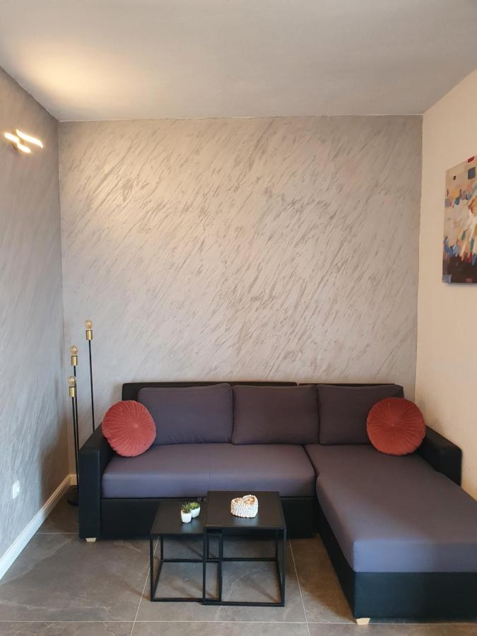 Apartment Zadoda Omis Ngoại thất bức ảnh