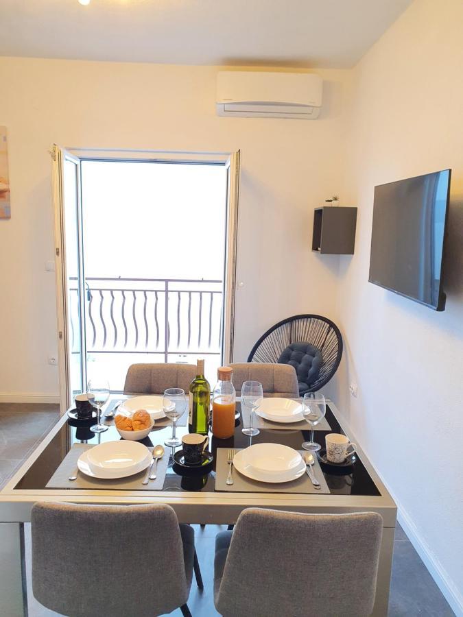 Apartment Zadoda Omis Ngoại thất bức ảnh