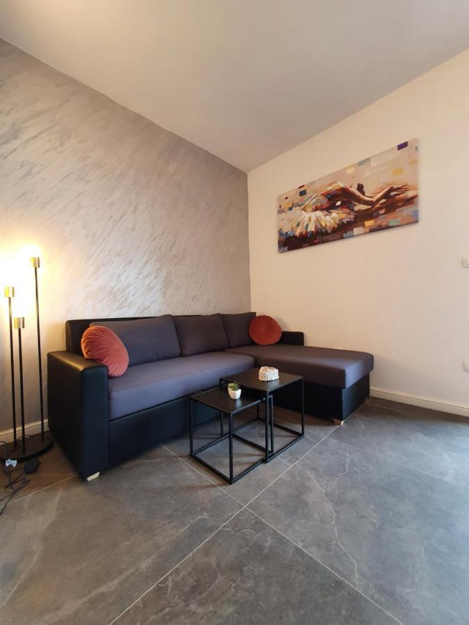 Apartment Zadoda Omis Ngoại thất bức ảnh