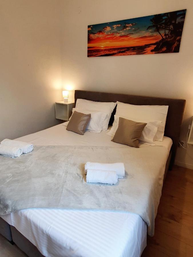 Apartment Zadoda Omis Ngoại thất bức ảnh